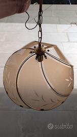 Lampadario vintage in vetro e metallo