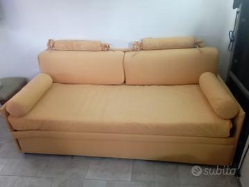 divano letto estraibile 