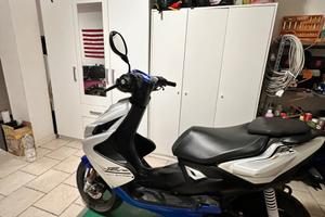 scooter 50 yamaha aerox