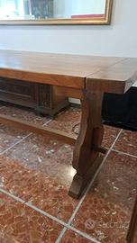 Tavolo antico di lusso in massello da rovere