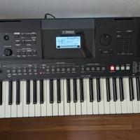 Tastiera Yamaha PSR E463