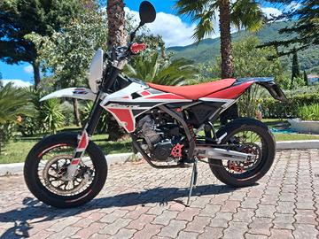 Fantic 125 XMF