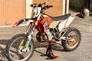 KTM 250 EXC Factory - Rifatta a Febbraio 2026
