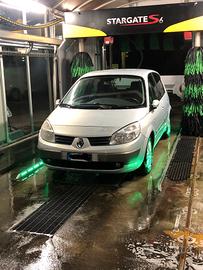 RENAULT MEGANE SCENIC 19 dCi  DINAMIQE