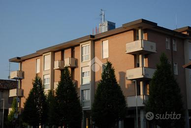 3 LOCALI A LENTATE SUL SEVESO