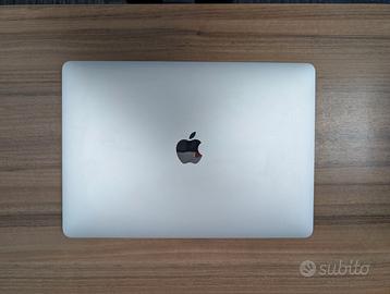 MacBook Pro 13,3" 8gb RAM 256gb SSD