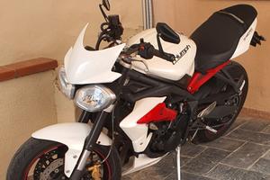 Street triple 675 R