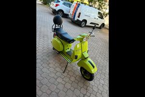 Vespa px arcobaleno