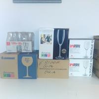 Bicchieri in vetro con confezione