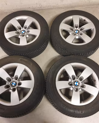 Gomme invernali seminuove e cerchi BMW 16" orig.