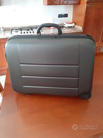 valigia rigida 