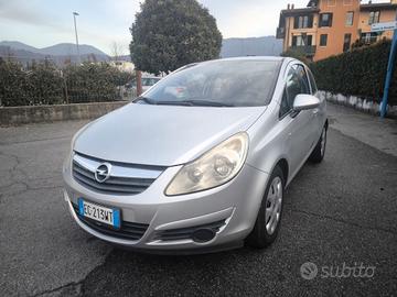 OPEL CORSA 1,2 BENZ/GPL VALIDO FINO AL 2030-KM 110