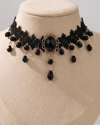 Girocollo Gothic Choker in Pizzo Nero con Pendenti