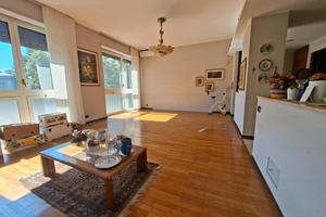 Appartamento di 160 m² con 4 locali a Milano