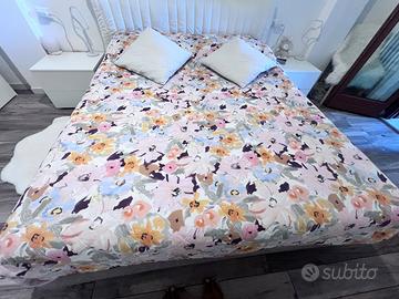 Letto contenitore con doghe in legno