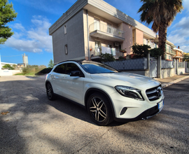 Mercedes gla 200cdi night