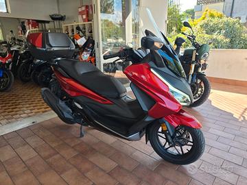 Honda Forza 350 DELUXE ANTIFURTO IN PROMO !!!