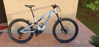 Specialized Turbo Levo 700Wh