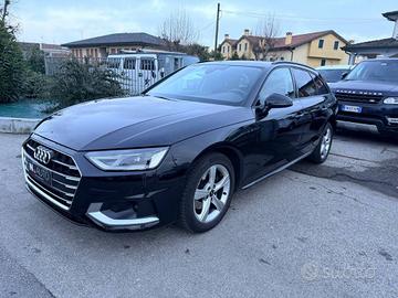 AUDI A4 Avant 35 TDI/163 CV S tronic Business Ad