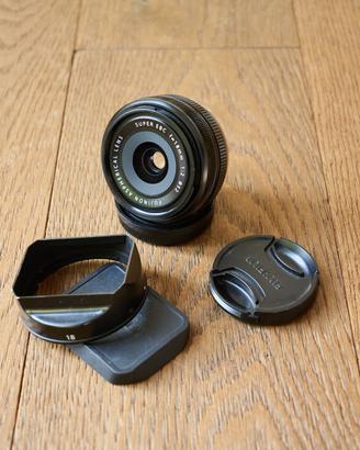 Fuji Fujifilm XF 18 ( 18mm ) f2
