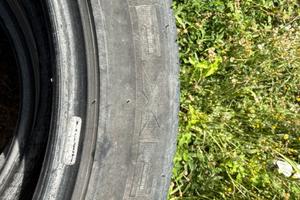 Pneumatici Nexen 235/45 r18 94v