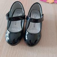 scarpe per bambine numero 22