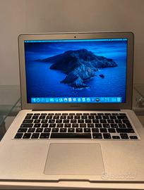 MacBook Air 13" (mid 2012)  | Con cover protettiva