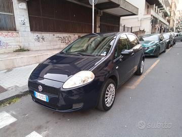 Fiat Grande Punto 1.3 MJT 75 CV 5 porte Dynamic