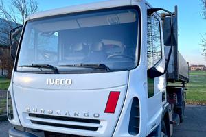 Iveco Eurocargo 65E15 Ribaltabile con Gru