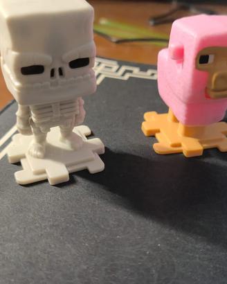 2 mini personaggi Minecraft  Scheletro e Pecora