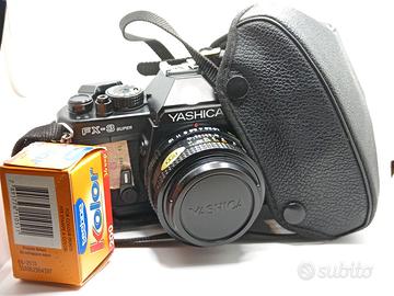 Yashica FX-3 Super 2000  Fotocamera analogica 35mm