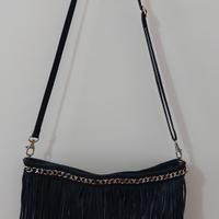 Borsetta in pelle con frange