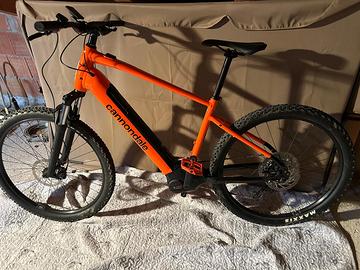 Bici elettrica  Cannondale