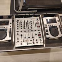 2 CDJ 100S PIOONER + MIXER BEHRINGER + FLIGHT CASE