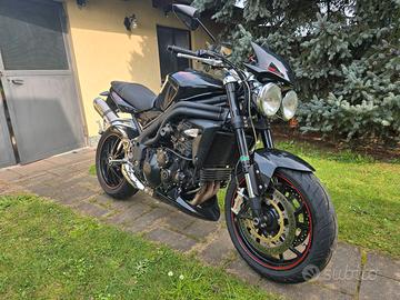 Triumph Speed Triple 1050 SE 15th Anniversary