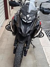 Benelli TRK 502X