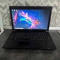 PC PORTATILE LENOVO 15,6 POLLICI SSD CRUCIAL 250gb