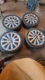 4 cerchi in lega R18 originali Opel