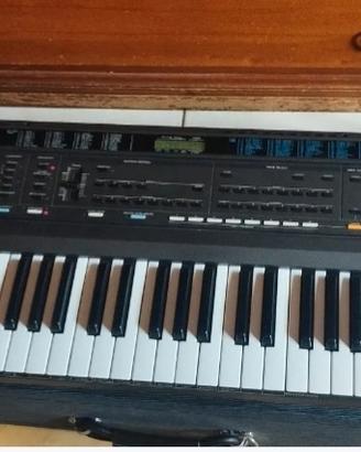 Tastiera Roland E20 sensibile tocco midi Perfetta 