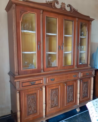 Credenza