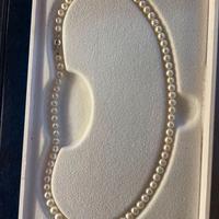 Collana in perle coltivare e oro bianco