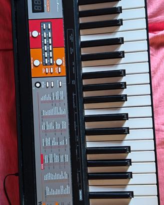 pianola/ tastiera Yamaha PSR f50 