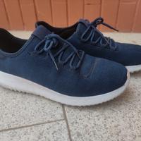 Scarpe modello Adidas Tubular (imitazione)