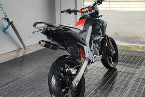 MOTARD 50 APRILIA SX