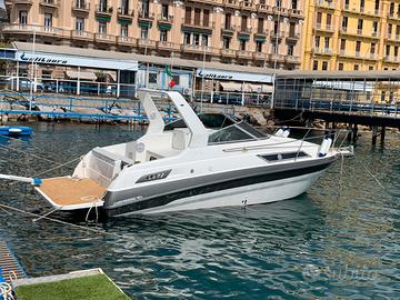 Semicabinato a motore con bagno separ4 posti letto
