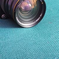 Macchina fotografica professionale ZenzaBronica SQ