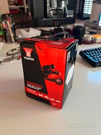 Yuasa BTX7L-BS BATTERIA
