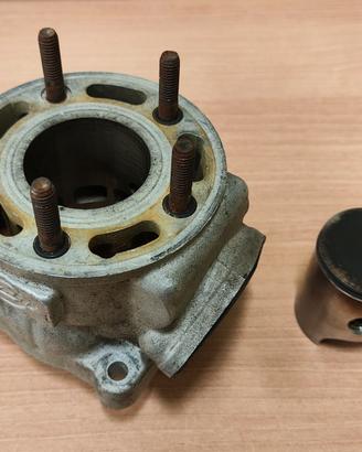 Cilindro minimoto BZM 40 a liquido