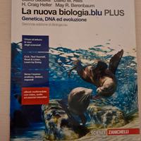 Libro di biologia