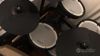 Batteria Elettronica Roland TD 07 con cassa